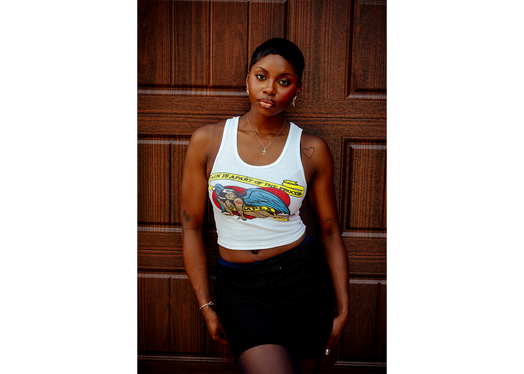 "Aero" Women's White Cropped Tank