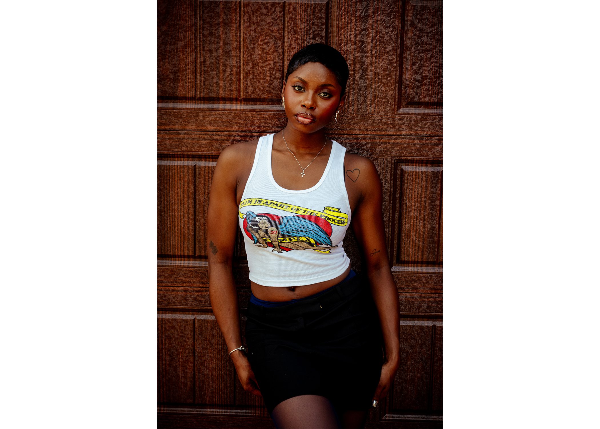 "Aero" Women's White Cropped Tank